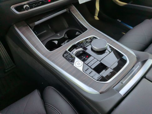 Used 2026 BMW X5 xDrive40i w/ Climate Comfort Package AWD/4WD image 24