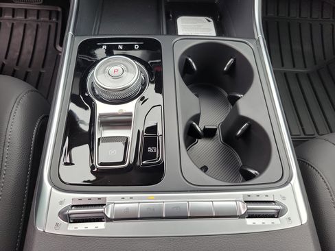 New 2026 Kia Carnival SX Prestige FWD image 14