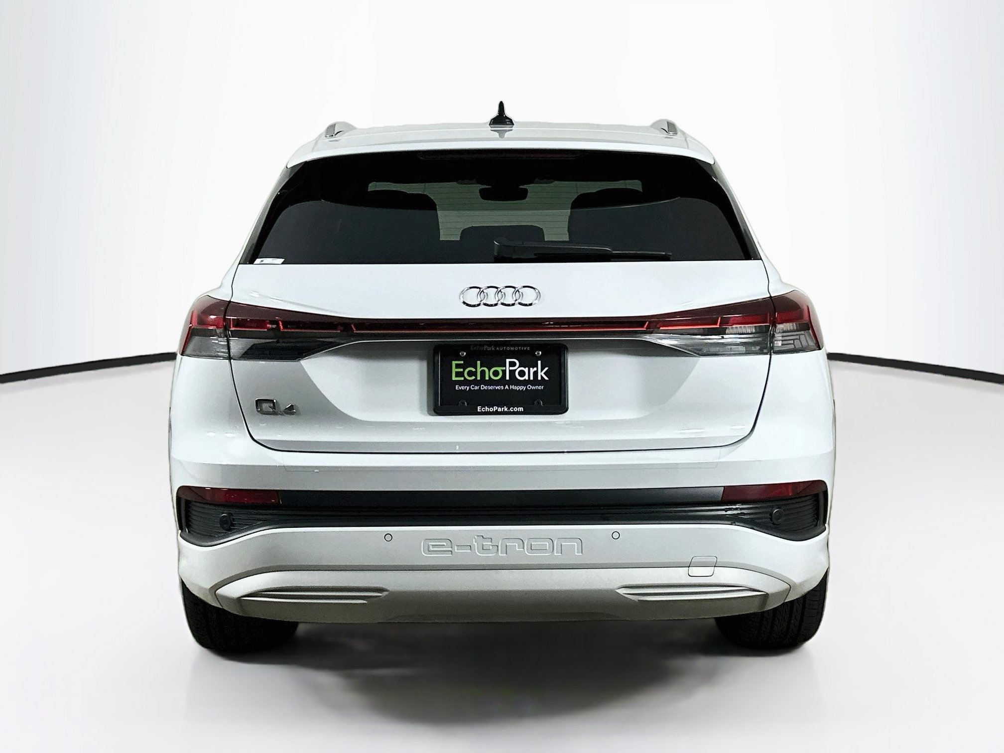 Used 2023 Audi Q4 e-tron Premium Plus w/ Premium Plus RWD image 7