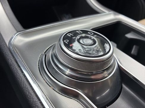 Used 2022 Ford Edge SEL w/ Convenience Package image 32