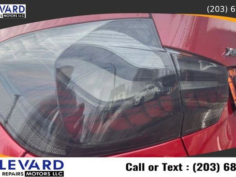 Used 2016 BMW 340i xDrive Sedan image 12