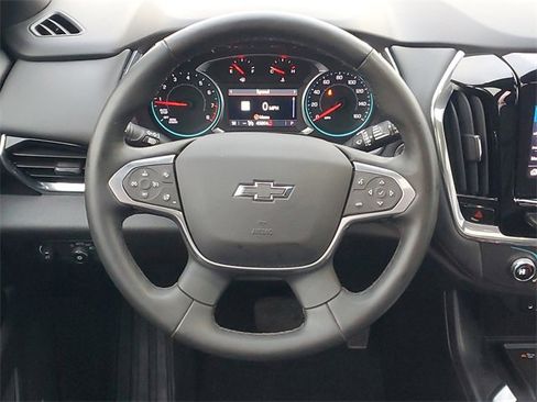 Certified 2023 Chevrolet Traverse RS image 15