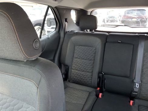 Used 2018 Chevrolet Equinox LT AWD/4WD image 14