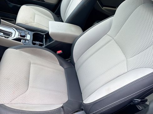 Used 2019 Subaru Forester Premium image 20