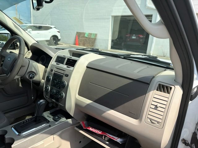 Used 2009 Ford Escape 4WD Hybrid image 21