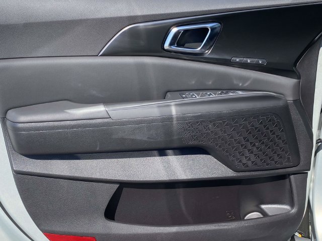 New 2027 Kia Carnival SX FWD image 13