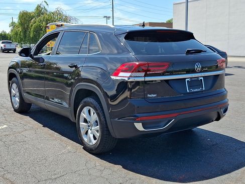 Used 2021 Volkswagen Atlas Cross Sport S FWD image 4