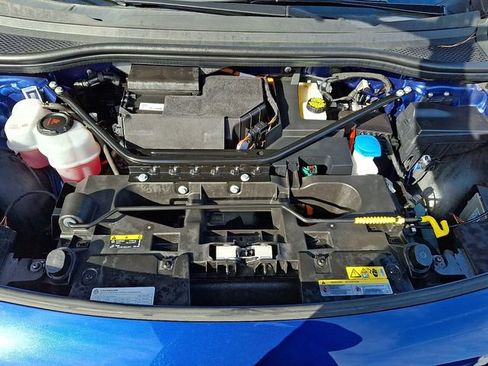 Used 2022 Volkswagen ID.4 Pro S image 33