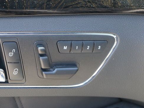 Used 2011 Mercedes-Benz E 350 Sedan image 17