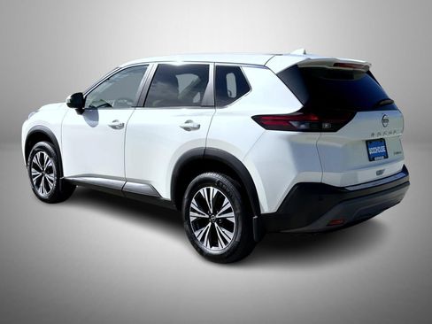 Used 2023 Nissan Rogue SV AWD/4WD image 7