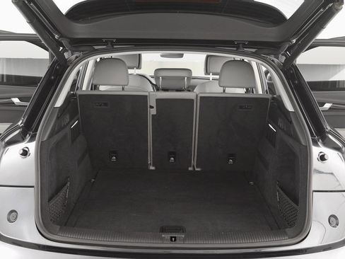 Used 2018 Audi Q5 2.0T Premium Plus image 18