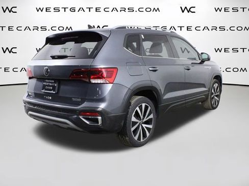 Used 2022 Volkswagen Taos SE image 46