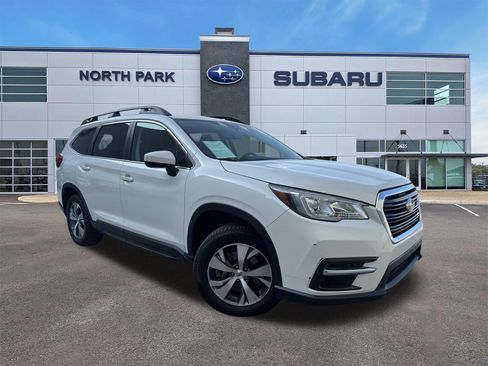Used 2019 Subaru Ascent Premium AWD/4WD image 1