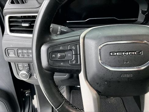 Used 2023 GMC Yukon Denali AWD/4WD image 23