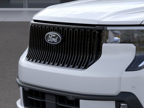 New 2025 Ford Maverick Lobo AWD/4WD image 18
