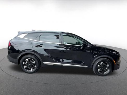 Used 2026 Kia Sportage LX FWD image 13
