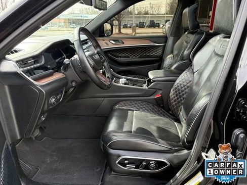 Used 2023 Jeep Grand Cherokee L Summit w/ Advanced Protech Group IV image 8