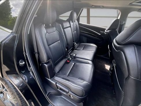 Used 2018 Acura MDX FWD image 26