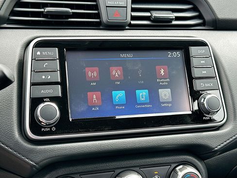 New 2025 Nissan Versa S w/ S Plus Package FWD image 9