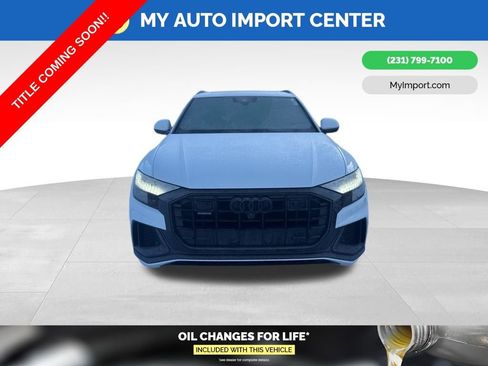 Used 2021 Audi Q8 Premium Plus w/ Premium Plus Package image 2