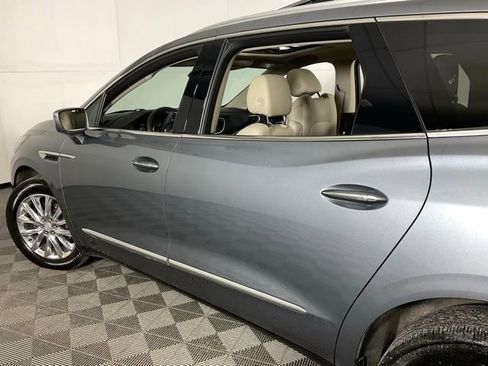 Used 2018 Buick Enclave Premium w/ Experience Buick Package image 38