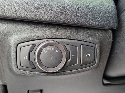 Certified 2019 Lincoln MKC Select w/ Select Plus Package image 13