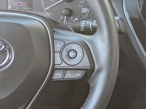 Used 2024 Toyota Corolla Cross SE w/ Moonroof Package image 18