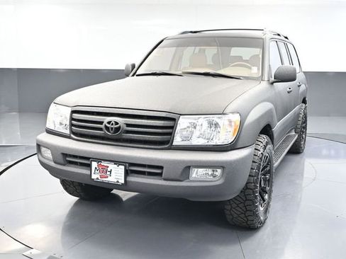 Used 2006 Toyota Land Cruiser image 10