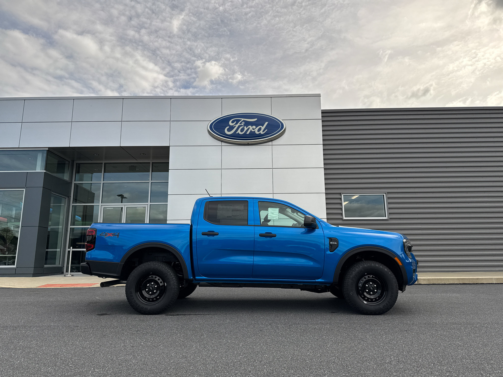 New 2026 Ford Ranger XL w/ Trailer Tow Package AWD/4WD image 2