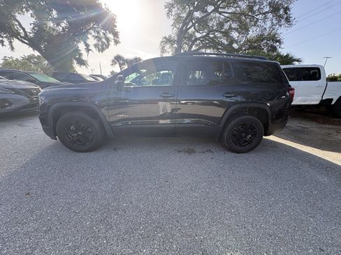 Used 2020 GMC Acadia AT4 w/ Driver Alert Package II AWD/4WD image 4