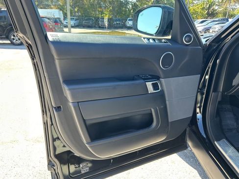 Used 2019 Land Rover Range Rover Sport Supercharged image 42