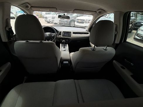 Used 2022 Honda HR-V LX image 10