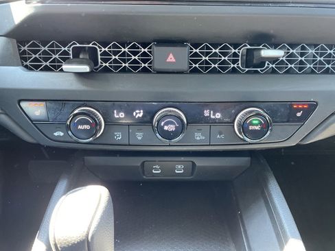 Used 2023 Honda Accord EX image 22