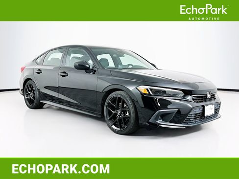 Used 2024 Honda Civic Sport image 1