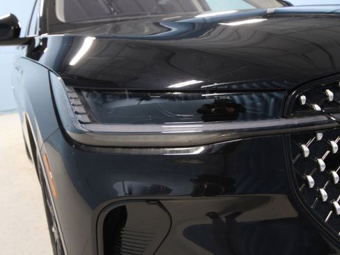 New 2026 Lincoln Nautilus Reserve image 31