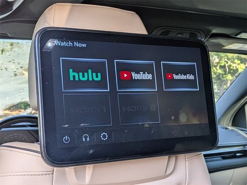 Certified 2024 Cadillac Escalade ESV Premium Luxury w/ Performance Package image 18