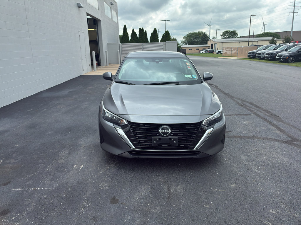 Used 2024 Nissan Sentra SV FWD image 2