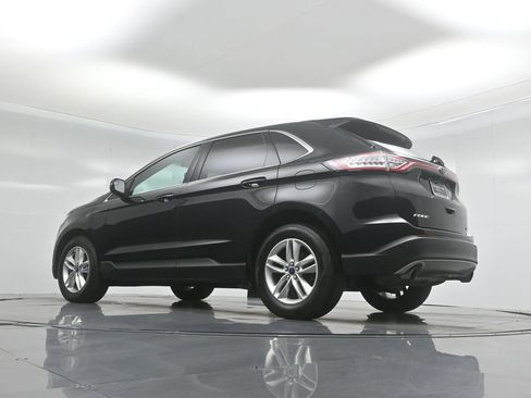 Used 2016 Ford Edge SEL image 47
