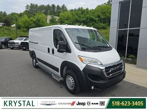 Used 2025 RAM ProMaster 2500 w/ U-Haul Equipment Group FWD image 1