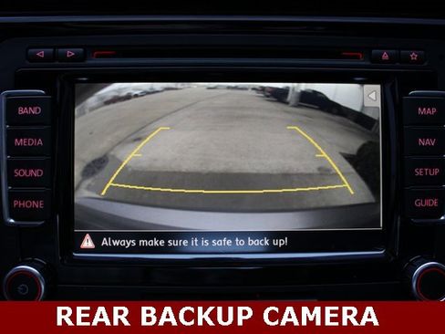 Used 2013 Volkswagen Passat TDI SEL Premium image 16