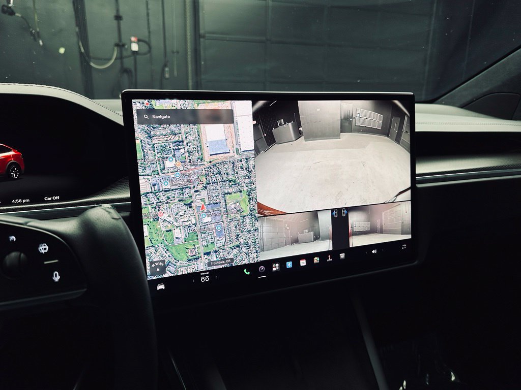 Used 2022 Tesla Model X Plaid AWD/4WD image 33