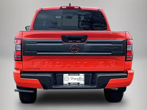 Certified 2025 Nissan Frontier PRO-4X w/ Interior Protection Package image 6