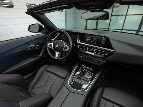 Used 2023 BMW Z4 M40i w/ Driving Assistance Package image 17