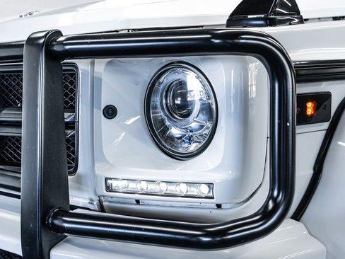 Used 2016 Mercedes-Benz G 63 AMG 4MATIC image 9