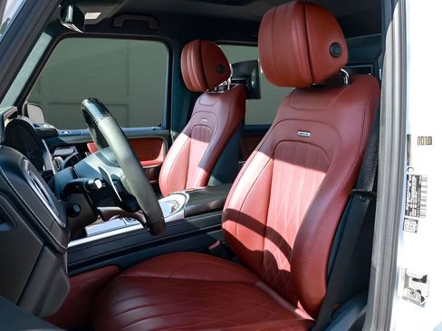 Used 2021 Mercedes-Benz G 63 AMG 4MATIC image 2