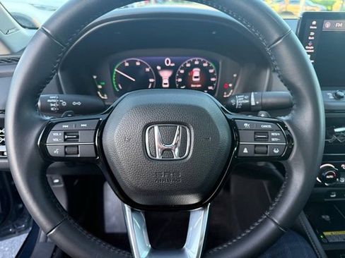 Used 2023 Honda Accord Touring image 18