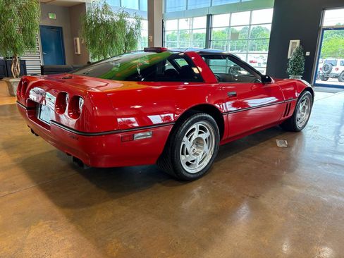 Used 1990 Chevrolet Corvette ZR-1 RWD image 7