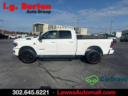 Used 2024 RAM 2500 Big Horn w/ Night Edition AWD/4WD image 6