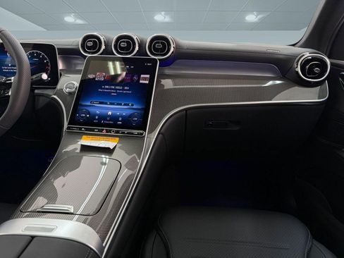 New 2026 Mercedes-Benz GLC 300 image 26