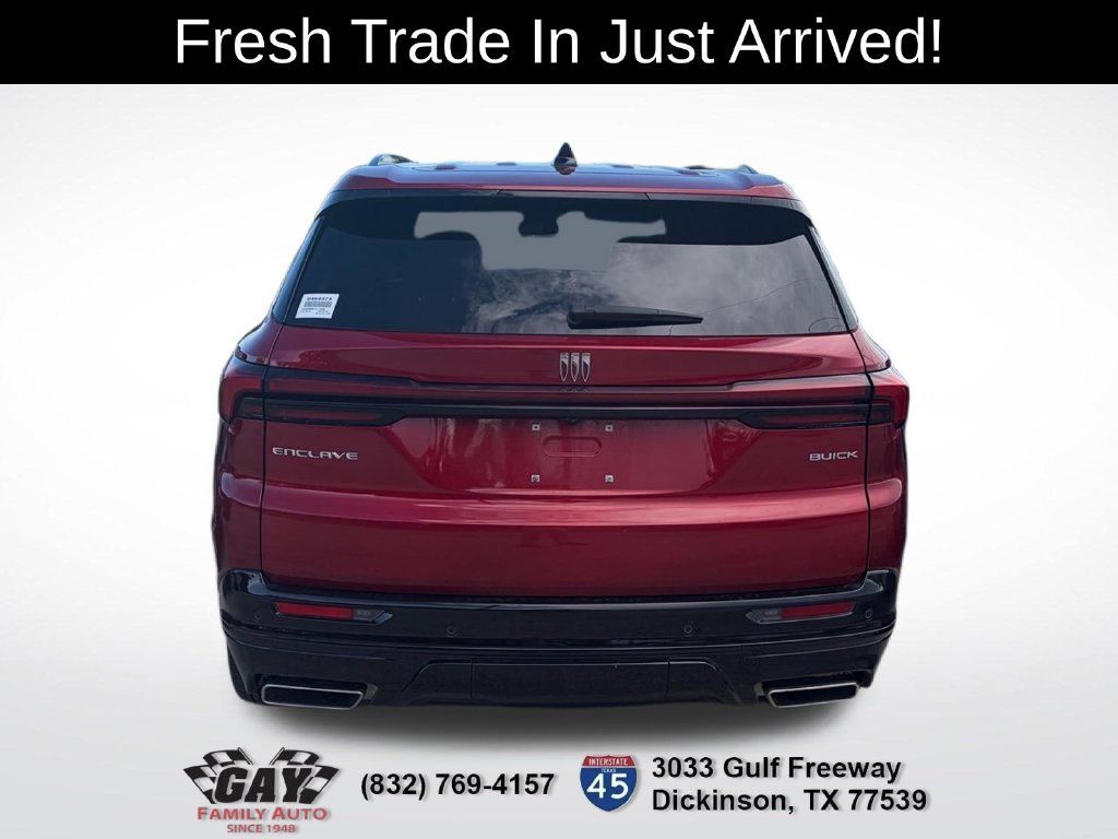 Used 2025 Buick Enclave Sport Touring w/ LPO, All-Weather Package FWD image 8